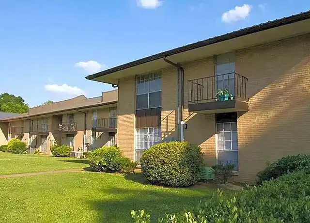 Property at Westwood - 3150 Robinson St, Jackson, MS, 39209, 1-3 bed, 1-3 bath, [object Object]