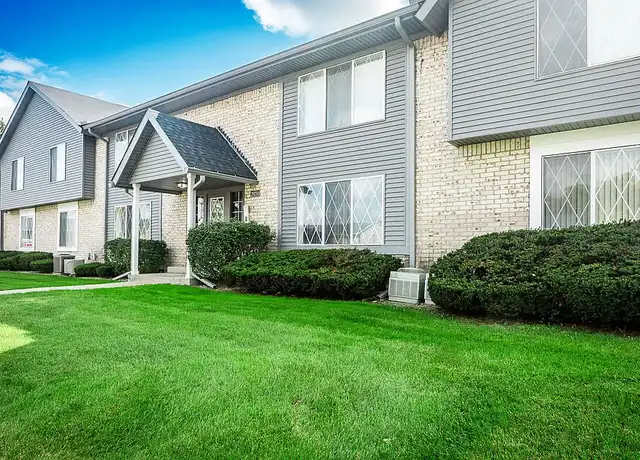 Property at Parc on 12 - 24710 W 12 Mile Rd, Southfield, MI, 48034, 1-2 bed, 1-2 bath, [object Object]