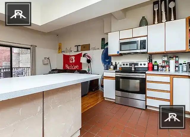 Property at 444 Park Dr Unit 4, Boston, MA, 02215, 5 beds, 2 baths, [object Object]