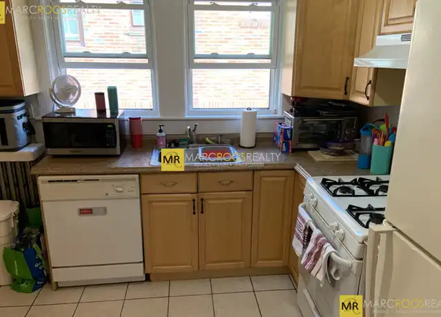 Property at 42 Kirkwood Rd, Brighton, MA, 02135, 5 beds, 2 baths, [object Object]
