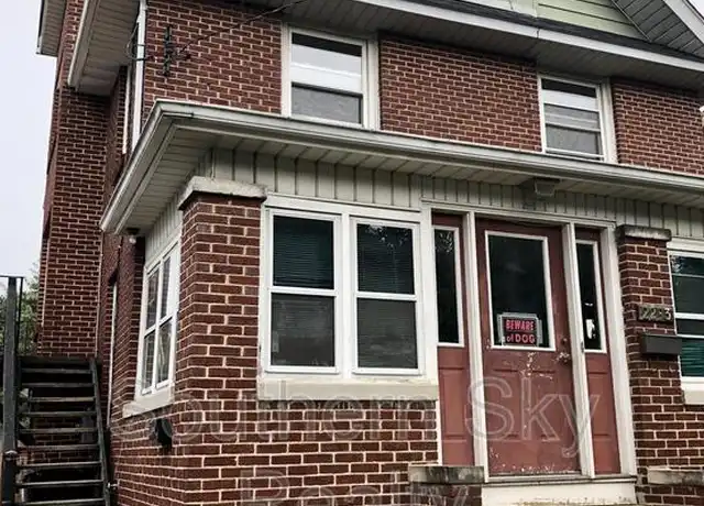 Property at 2293 12th St SW Unit UP, Akron, OH, 44314, 3 beds, 1 bath, [object Object]