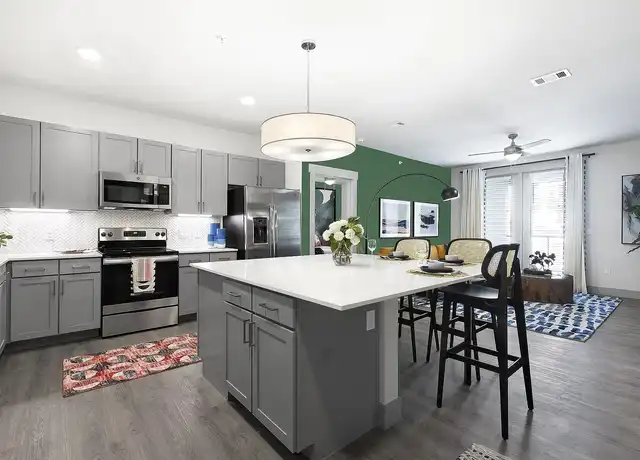 Property at Yaupon by Windsor - 7870 U.S. 290, Austin, TX, 78736, 1-3 bed, 1-3 bath, [object Object]
