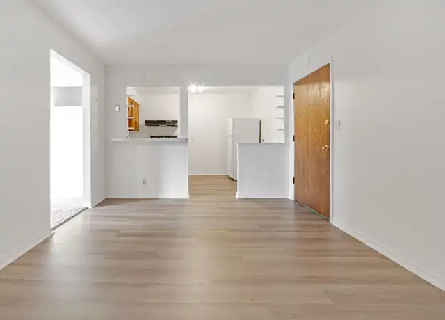 Property at 5303 E 12th St Unit 22, Tulsa, OK, 74112, 1 bed, 1 bath, [object Object]