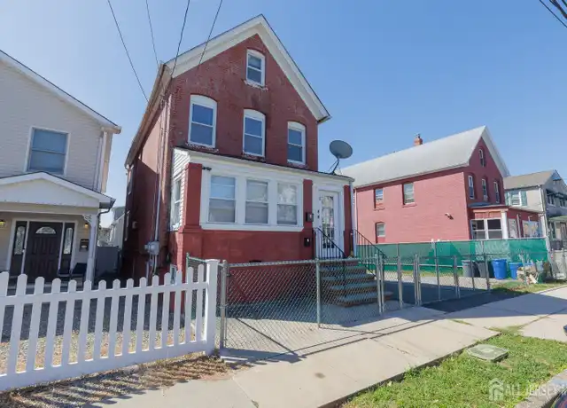 Property at 28 Union St, Carteret, NJ, 07008, 2 beds, 1 bath, [object Object]