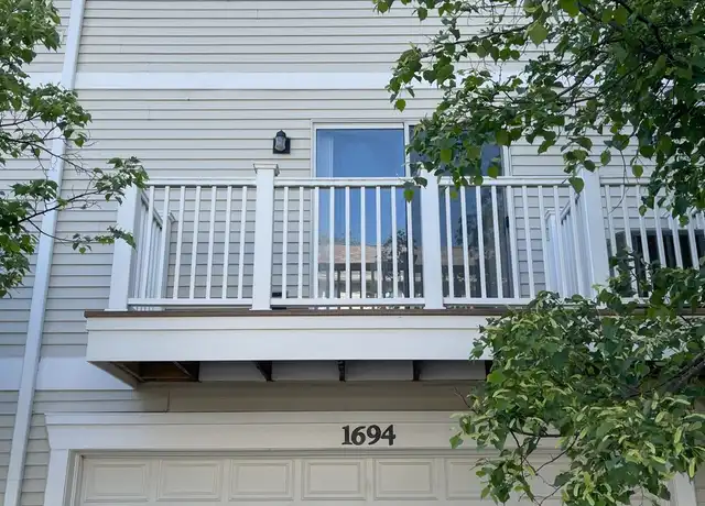Property at 1694 Sienna Ct, Wheeling, IL, 60090, 4 beds, 2.5 baths, [object Object]