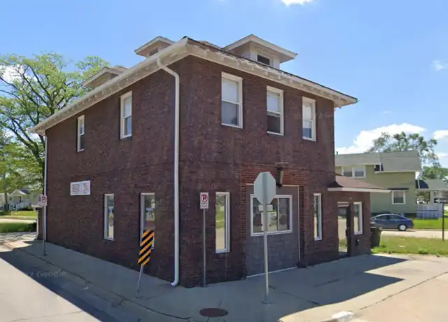Property at 423 5th St NW, Cedar Rapids, IA, 52405, 3 beds, 1 bath, [object Object]