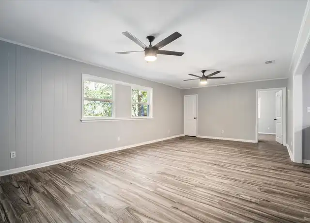 Property at 4110 Yorkshire Ln, Mobile, AL, 36609, 4 beds, 2 baths, [object Object]