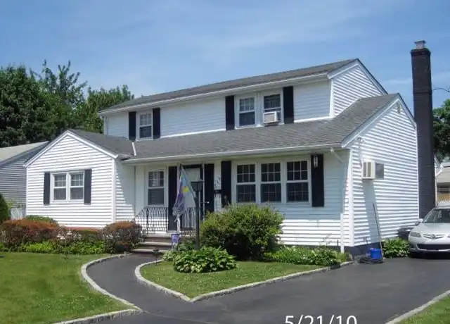 Property at 243 Lee Ave, Hicksville, NY, 11801, 4 beds, 3 baths, [object Object]