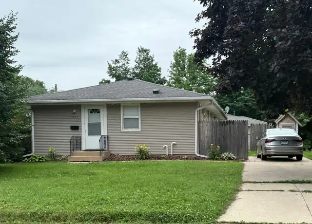 Property at 619 14th St SE, Rochester, MN, 55904, 2 beds, 1 bath, [object Object]