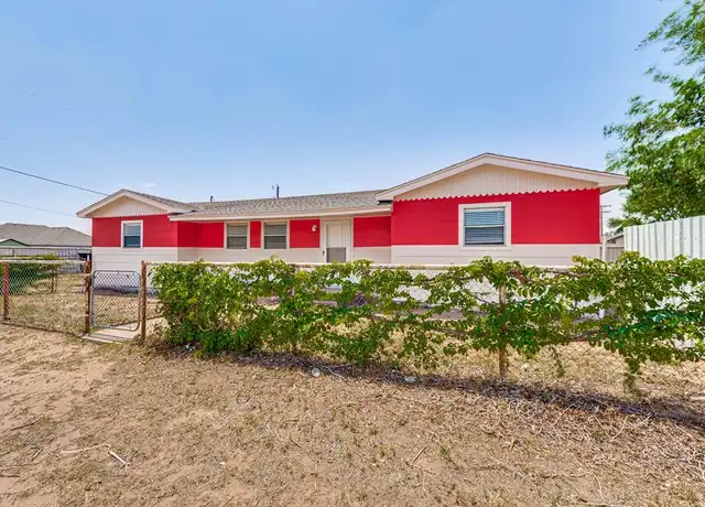 Property at 1302 South St, Midland, TX, 79701, 3 beds, 2 baths, [object Object]