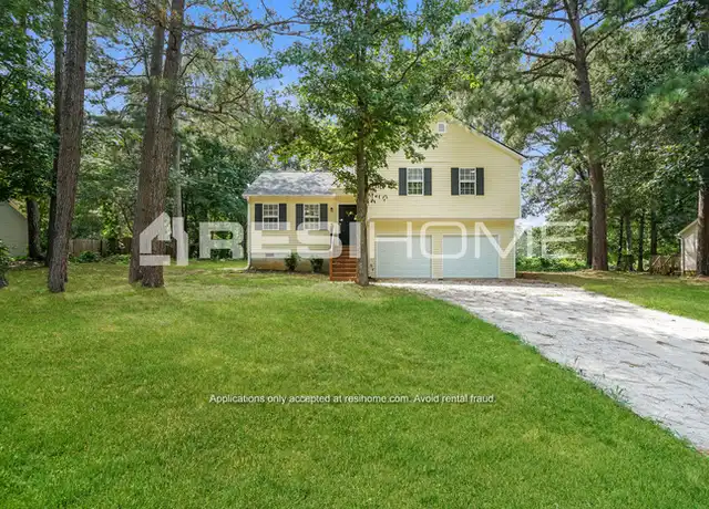 Property at 116 Country Cottage Cir, Carrollton, GA, 30116, 3 beds, 2 baths, [object Object]