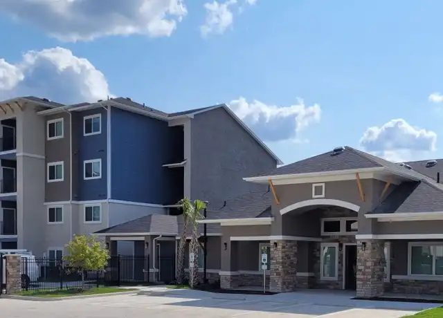Property at 3500 Magic Dr, San Antonio, TX, 78229, 1 bed, 1 bath, [object Object]