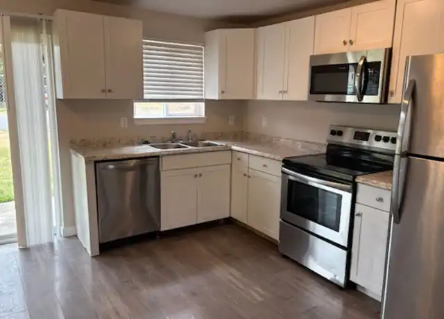 Property at 1015 76 Street Ct E Unit B, Tacoma, WA, 98404, 2 beds, 1 bath, [object Object]