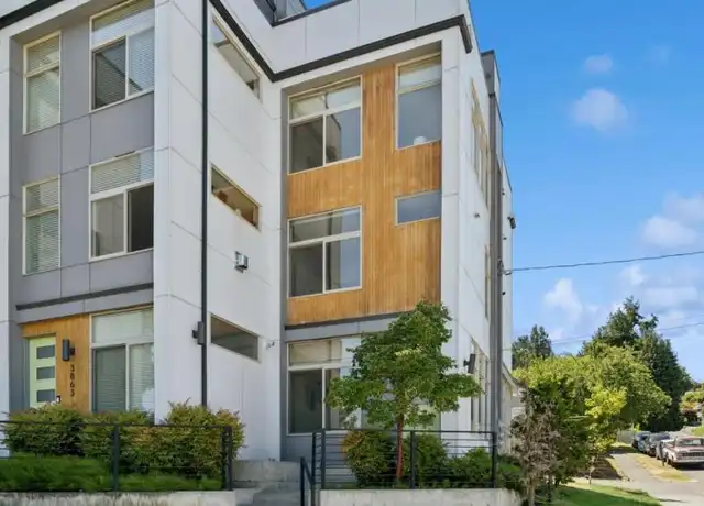 Property at 3865 Gilman Ave W, Seattle, WA, 98199, 3 beds, 2 baths, [object Object]