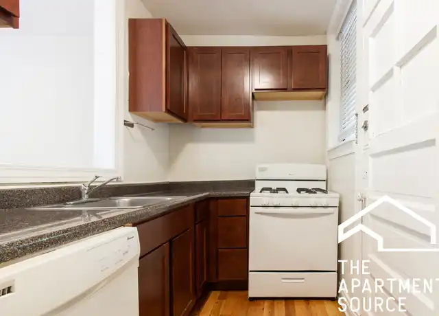Property at 732 W Roscoe St Unit 1S, Chicago, IL, 60657, 2 beds, 1 bath, [object Object]