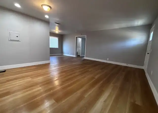 Property at 415 Ellis St, Lake Elsinore, CA, 92530, 2 beds, 2 baths, [object Object]