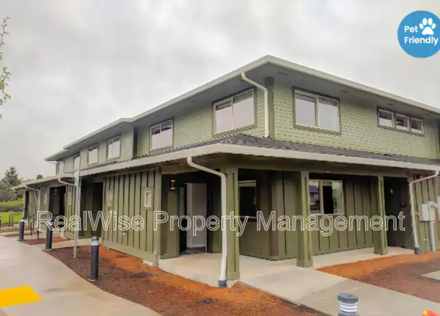 Property at 8300 SE Flavel St Unit 101, Portland, OR, 97266, 2 beds, 1 bath, [object Object]
