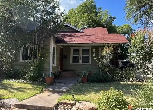 Property at 609 W Lullwood Ave, San Antonio, TX, 78212, 2 beds, 1 bath, [object Object]