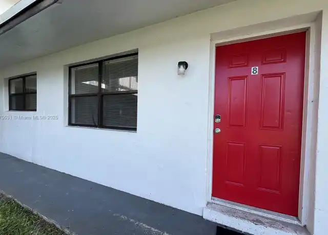 Property at 1610 N 25th St Unit 8, Fort Pierce, FL, 34947, 2 beds, 1 bath, [object Object]