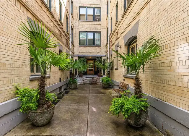 Property at Edington Court - 10 NW 20th Ave, Portland, OR, 97209, 1 bed, 1 bath, [object Object]