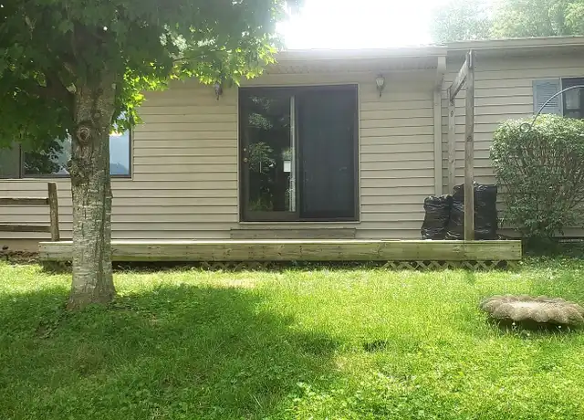 Property at 503 S 3rd St, Ellettsville, IN, 47429, 3 beds, 1 bath, [object Object]