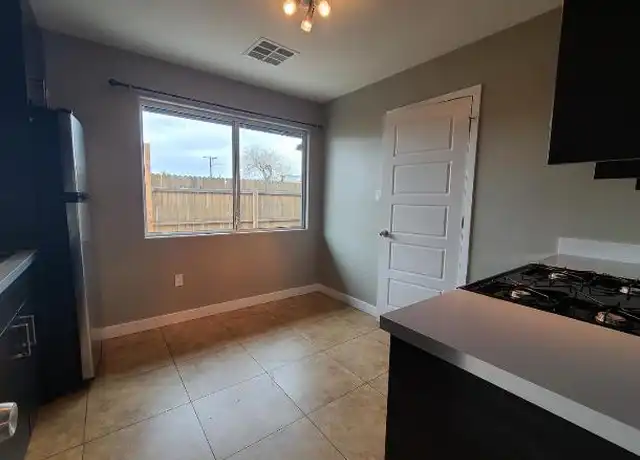 Property at 822 E Montecito Ave, Phoenix, AZ, 85014, 1 bed, 1 bath, [object Object]