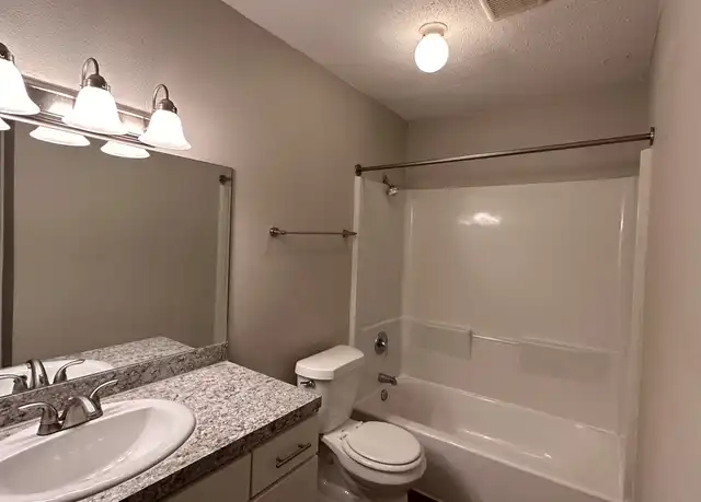 Property at 7315 Brompton St Unit 135B, Houston, TX, 77025, 1 bed, 1 bath, [object Object]