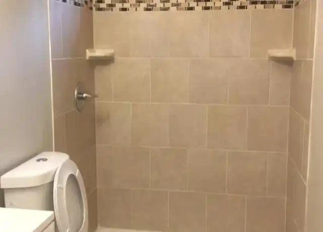 Property at 1210 Allenbrook Dr, Charlotte, NC, 28208, 1 bed, 1 bath, [object Object]