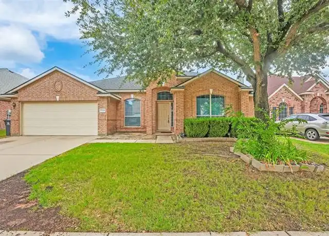 Property at 7715 Labrador Dr, Arlington, TX, 76002, 4 beds, 2 baths, [object Object]