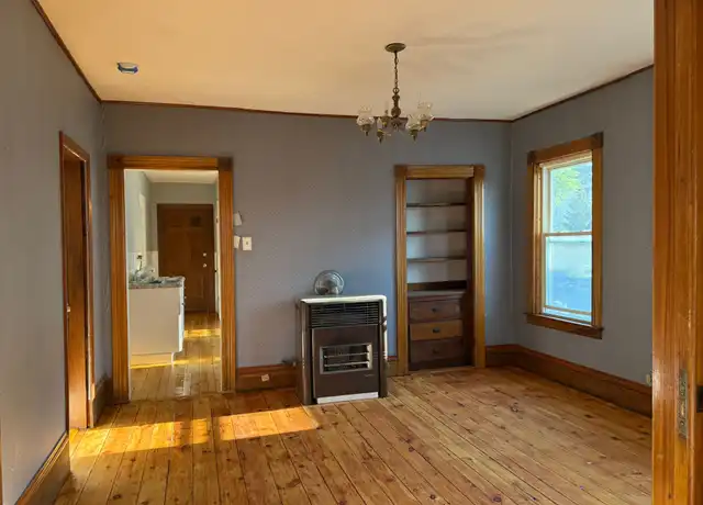 Property at 5 Dartmouth St Unit 3, Worcester, MA, 01604, 2 beds, 1 bath, [object Object]