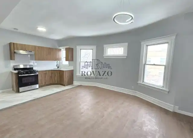 Property at 98 S Grove St Unit 1, East Orange, NJ, 07018, 4 beds, 1.5 baths, [object Object]