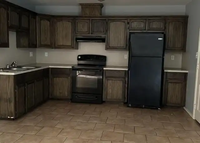 Property at 1903 Oasis Ave, Mission, TX, 78572, 2 beds, 1 bath, [object Object]