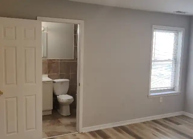 Property at 1621 W Oxford St Unit C, Philadelphia, PA, 19121, 1 bed, 1 bath, [object Object]
