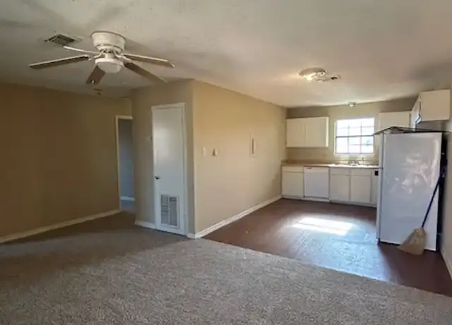 Property at 1508 Delplaza Dr Unit 1508C, Baton Rouge, LA, 70815, 3 beds, 1 bath, [object Object]