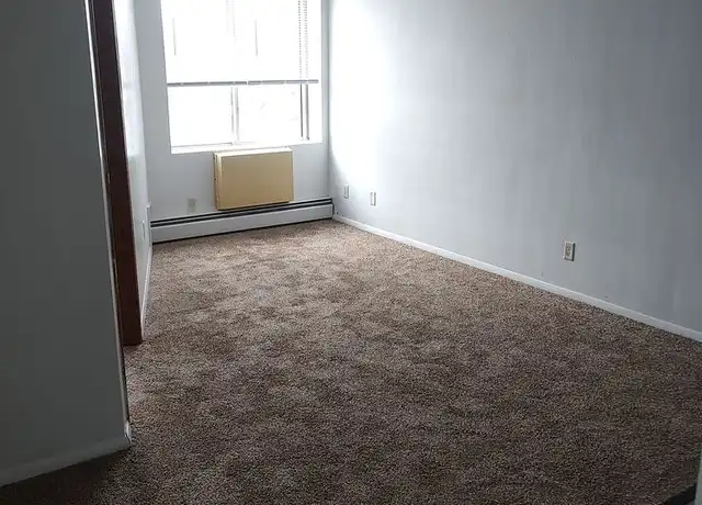 Property at 1600 60th St Unit 38, Kenosha, WI, 53140, 3 beds, 2 baths, [object Object]