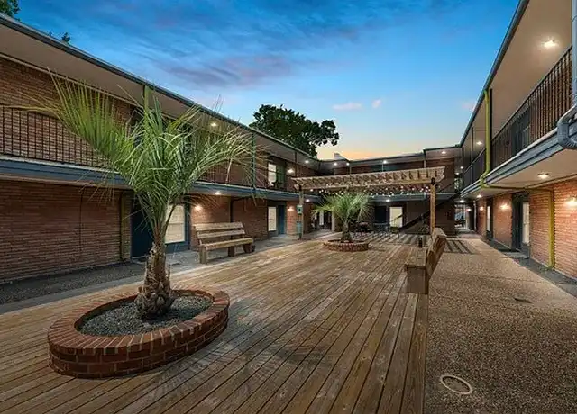 Property at 935 Byrne St, Houston, TX, 77009, 1-2 bed, 1 bath, [object Object]