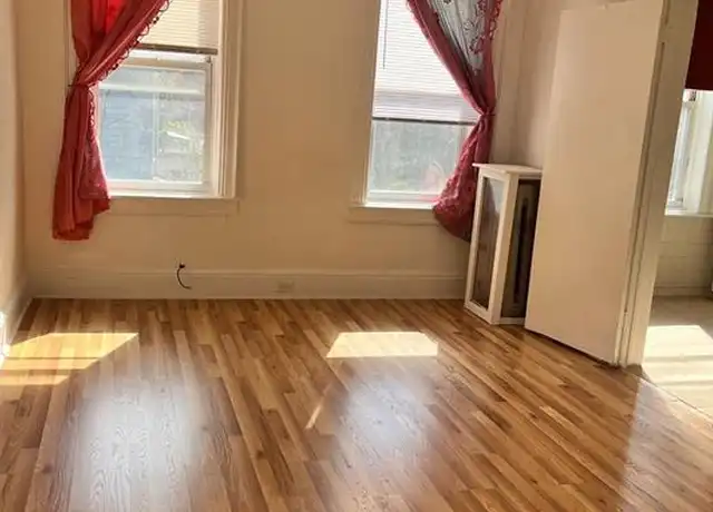 Property at 8720 Jamaica Ave Unit 2, Jamaica, NY, 11421, 3 beds, 1 bath, [object Object]