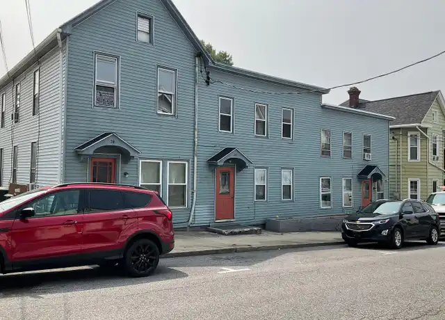 Property at 20 S Prince St Unit 4, Shippensburg, PA, 17257, 1 bed, 1 bath, [object Object]