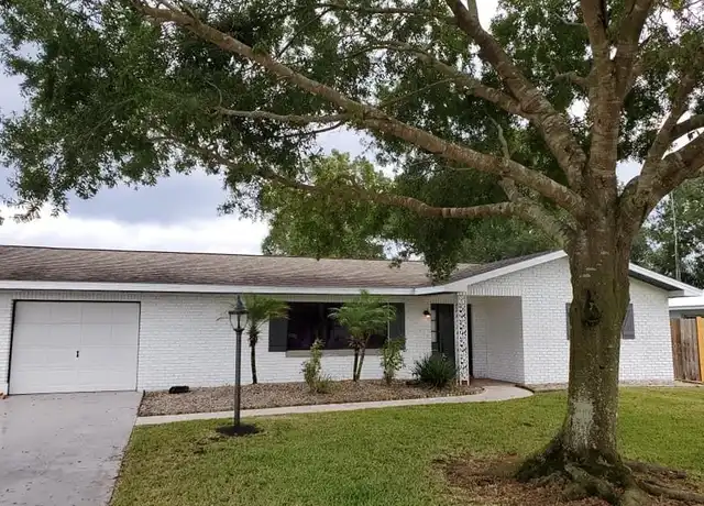 Property at 2636 Queenswood Dr, Sebring, FL, 33870, 3 beds, 2 baths, [object Object]