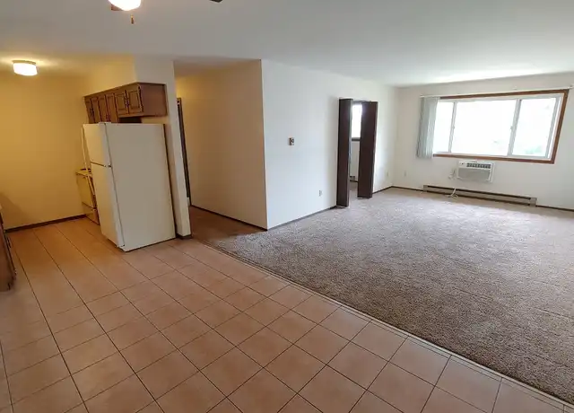 Property at 602 Bernard St Unit 6, Watertown, WI, 53094, 2 beds, 1 bath, [object Object]