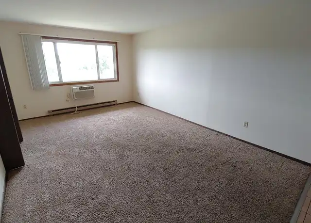 Property at 602 Bernard St Unit 6, Watertown, WI, 53094, 2 beds, 1 bath, [object Object]