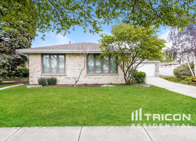 Property at 8536 162nd Pl, Tinley Park, IL, 60487, 3 beds, 2 baths, [object Object]