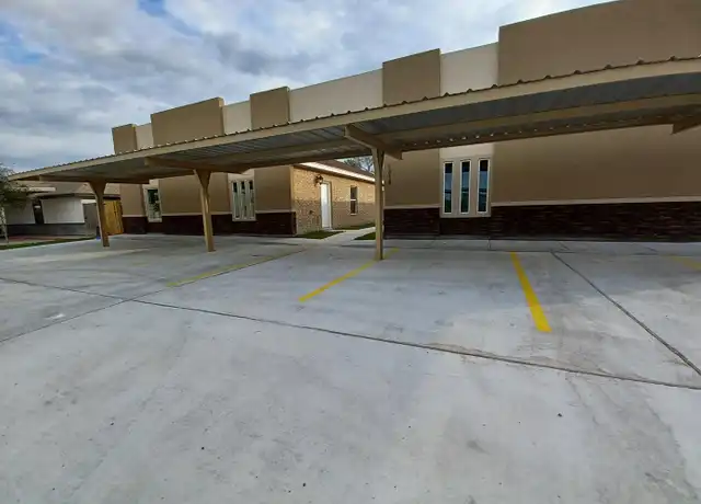 Property at 1318 W Harrison Ave Unit 3, Alton, TX, 78573, 2 beds, 2 baths, [object Object]