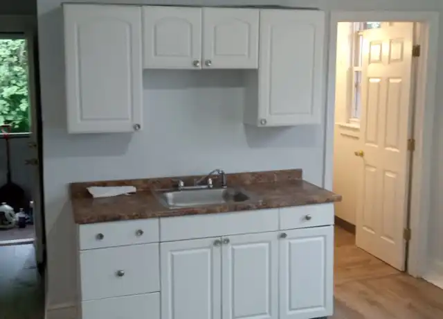 Property at 191 Alder St Unit 3, Waterbury, CT, 06708, 2 beds, 1 bath, [object Object]
