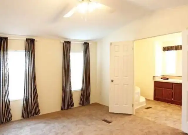 Property at 8259 Montgomery Oak Unit 3212, San Antonio, TX, 78239, 3 beds, 2 baths, [object Object]