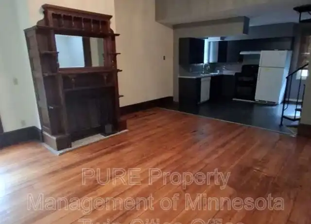 Property at 518 3rd St S Unit 1, Stillwater, MN, 55082, 2 beds, 1 bath, [object Object]
