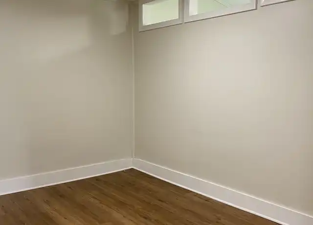 Property at 295 E Chestnut St, Asheville, NC, 28801, 1 bed, 1 bath, [object Object]