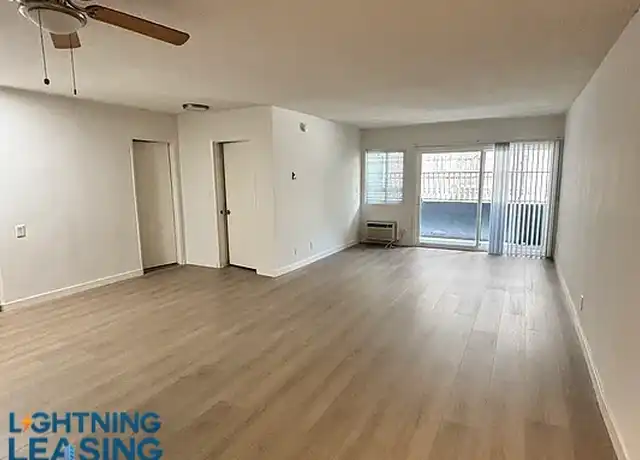 Property at 702 Irolo St Unit 3D, Los Angeles, CA, 90005, 1 bed, 1 bath, [object Object]