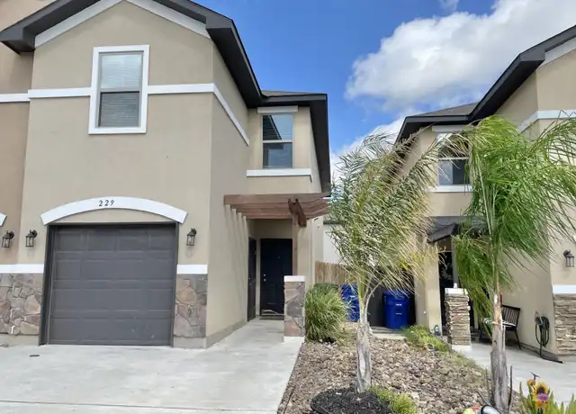 Property at 229 Welland Dr Unit 229, Laredo, TX, 78045, 3 beds, 2.5 baths, [object Object]