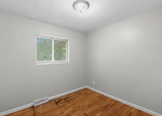 Property at 1207 Scott Ave, Saint Louis, MO, 63138, 3 beds, 1 bath, [object Object]